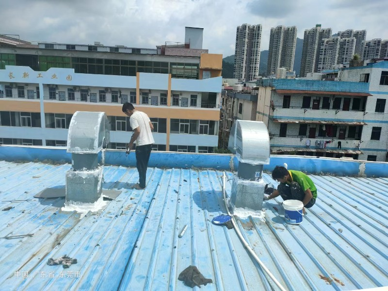 五龙口镇钢结构屋面涂料维修方法